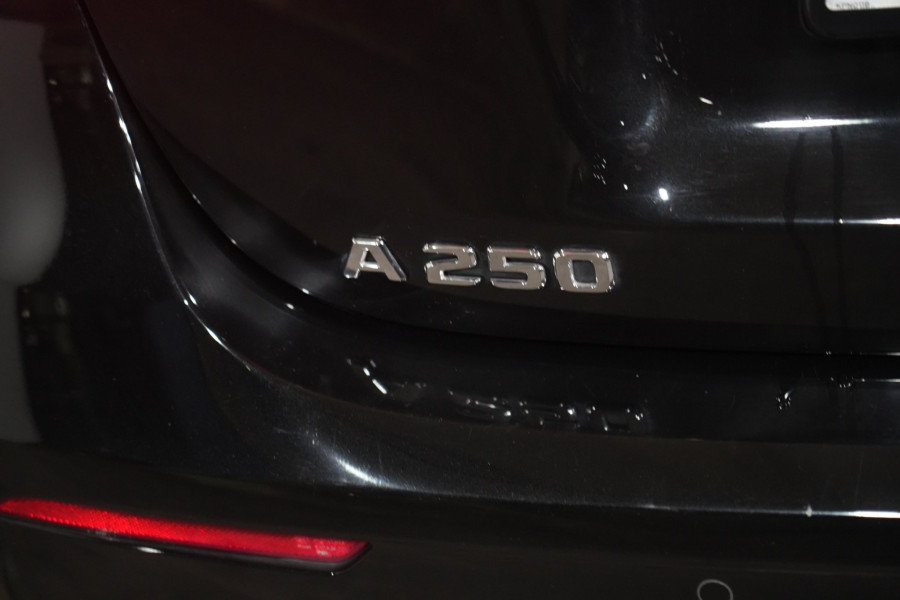 2020 Mercedes-Benz A-Class A250 Hatch Image 9
