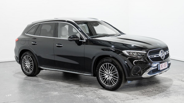 2025 Mercedes-Benz GLC-Class X254 GLC200 SUV image 3