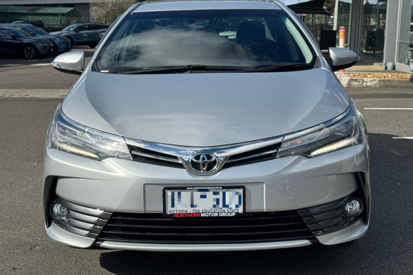 2018 Toyota Corolla ZRE172R ZR Sedan Image 4