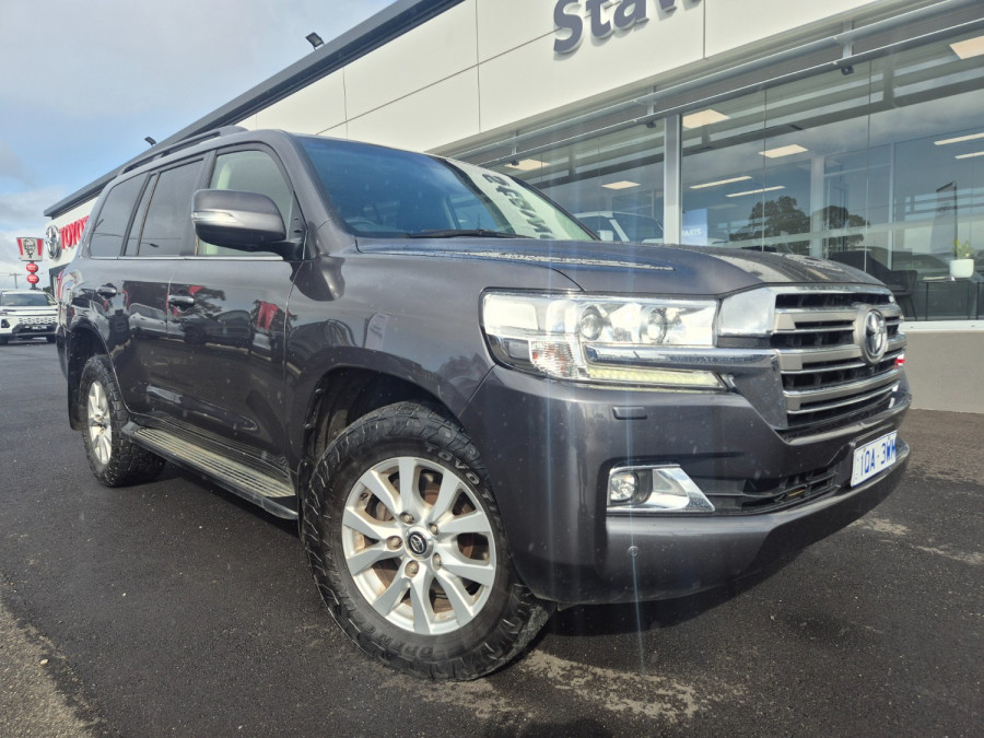 2019 Toyota LandCruiser VDJ200R VX SUV Image 3