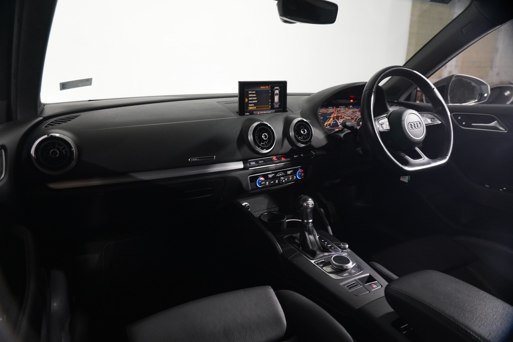 2018 Audi A3 2.0 Tfsi Sportback Black Edit Hatch Image 12