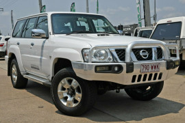 Nissan Patrol ST GU 7 MY10