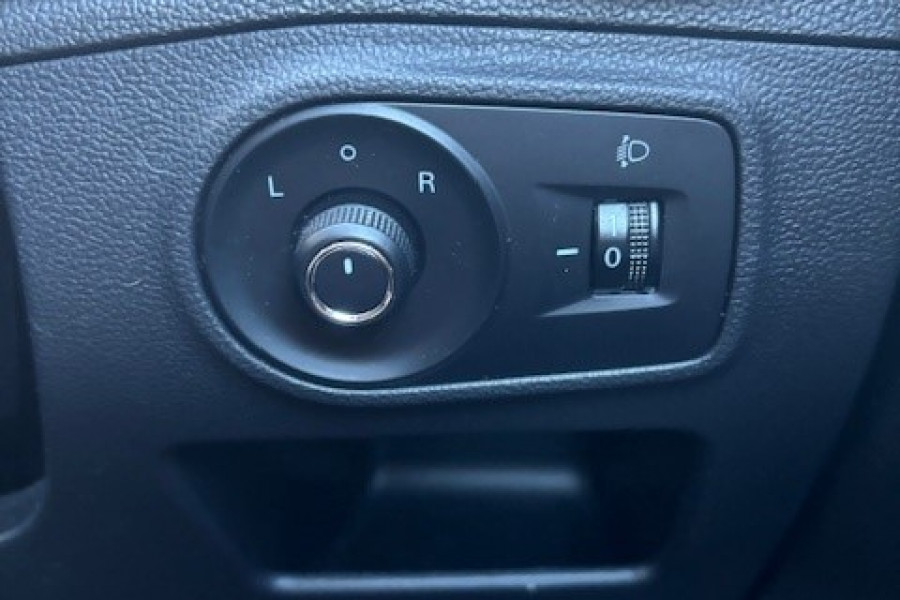2018 MYte MG MG3 SZP1 Excite Hatch Image 19
