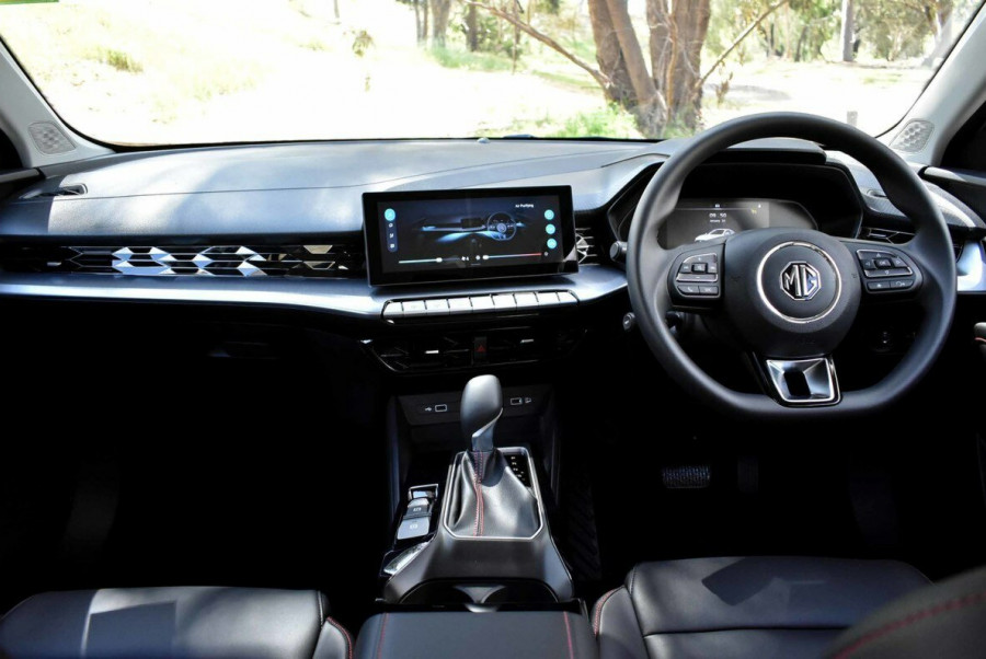 2024 MG MG5 AP32 Essence Sedan Image 15