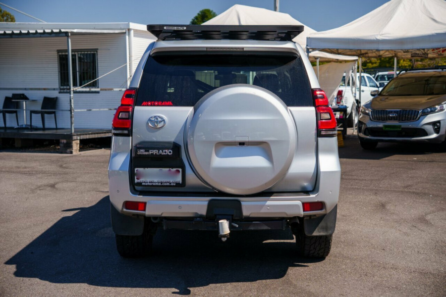 2018 Toyota LandCruiser Prado GDJ150R GXL SUV Image 3