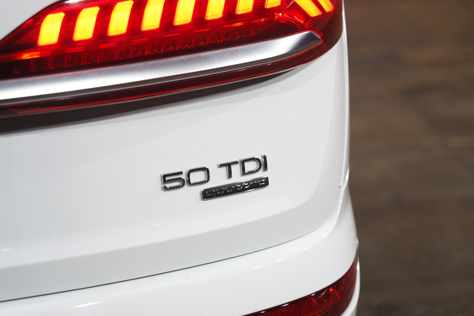 2021 Audi Q7 50 Tdi S Line Quattro Mhev SUV Image 10