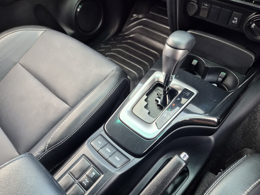 2022 Toyota Fortuner GUN156R GXL SUV Image 17