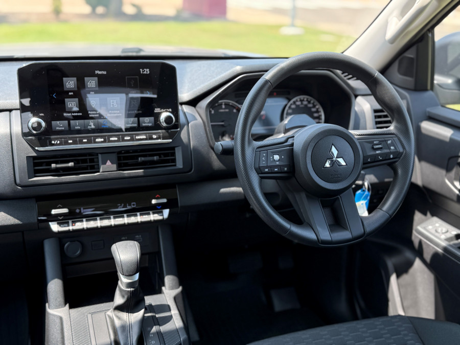 2026 Mitsubishi Triton MV GLX Ute Image 16