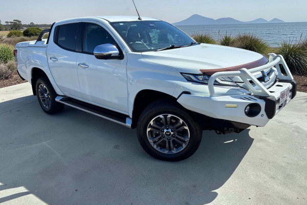 2020 Mitsubishi Triton MR GLX+ Ute Image 1