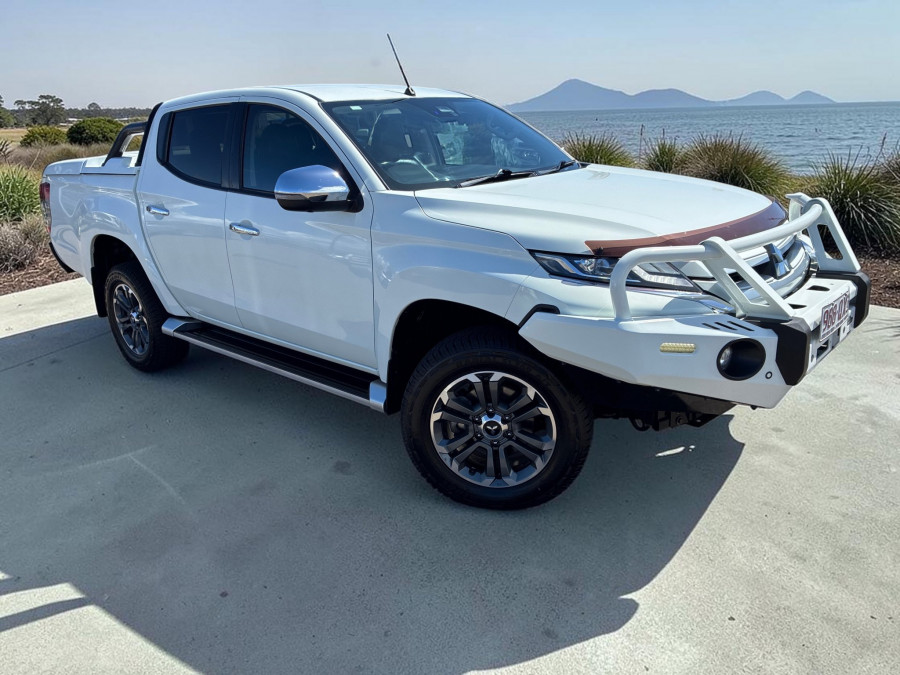 2020 Mitsubishi Triton MR GLX+ Ute Image 1