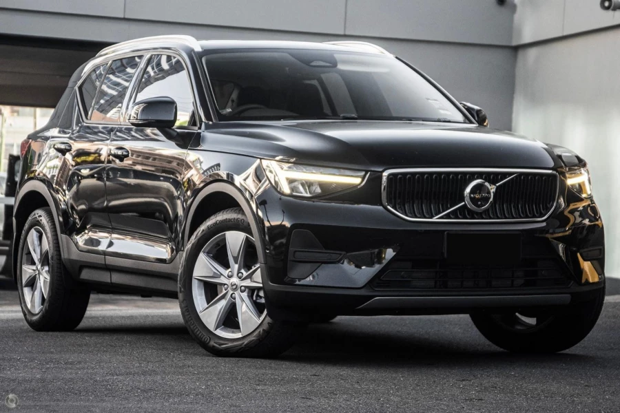 2026 Volvo XC40 XZ Plus B4 SUV Image 1