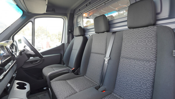 2024 MY25 Mercedes-Benz Sprinter VS30 315CDI MWB Van image 9