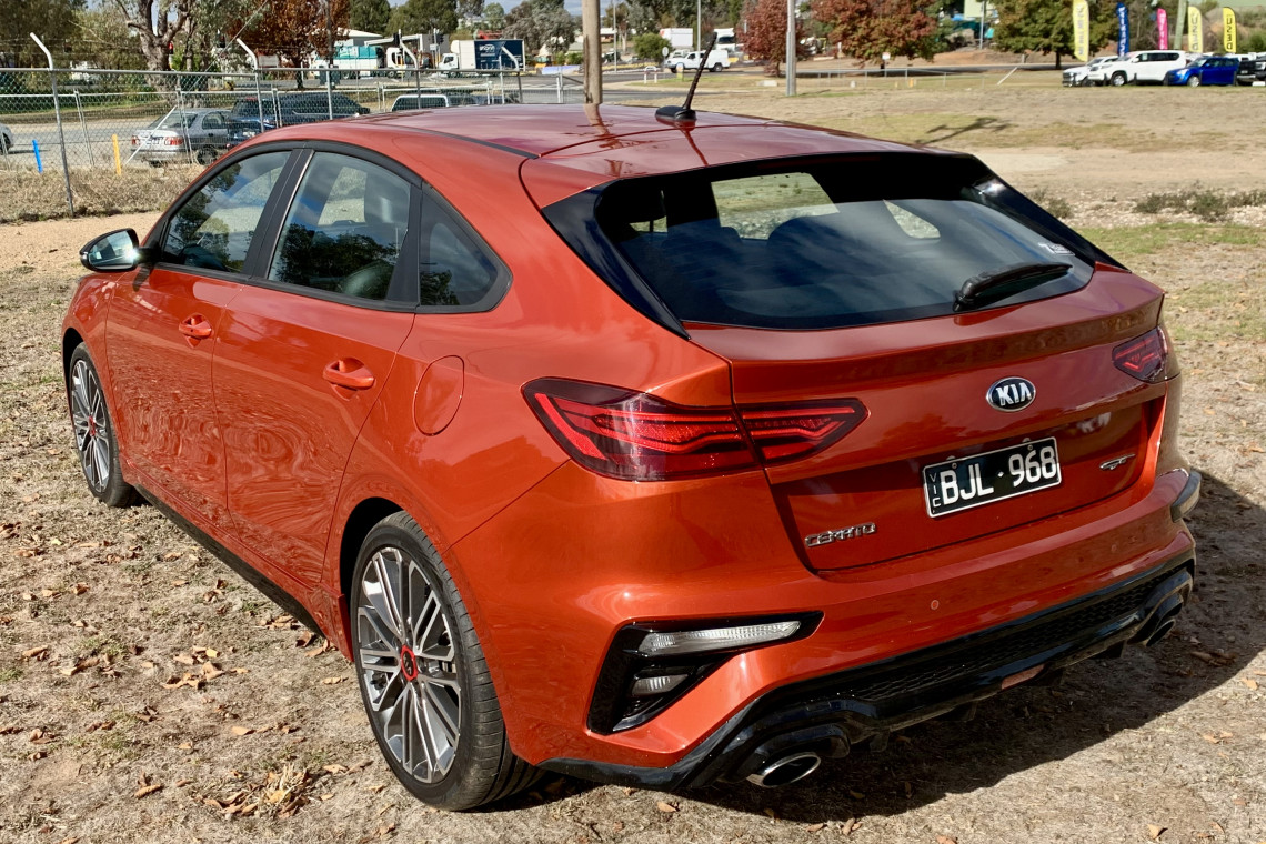 2020 MY1  Kia Cerato BD GT Hatch Image 13