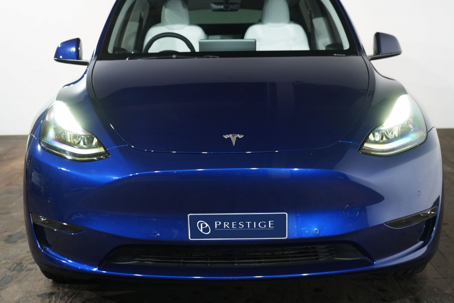 2024 Tesla Model Y  Long Range SUV Image 3