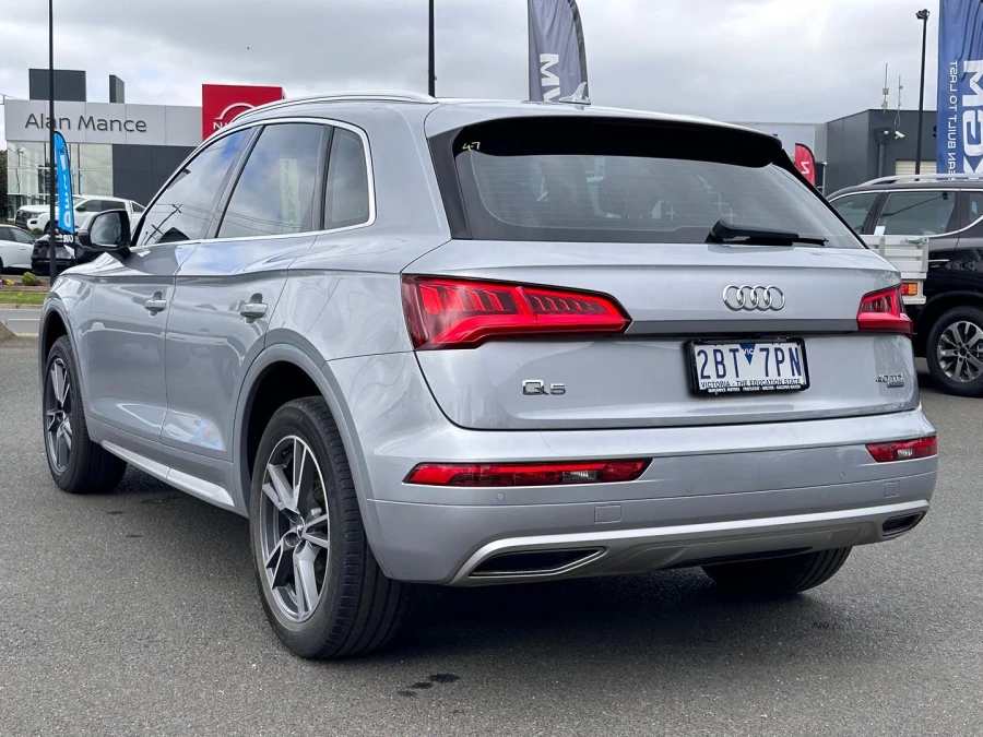 2019 MY20 Audi Q5 FY 40 TDI design SUV Image 11
