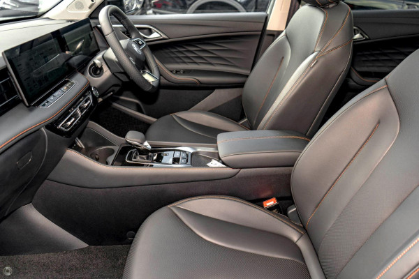 2025 MG HS AS33P Super Hybrid Essence SUV Image 4
