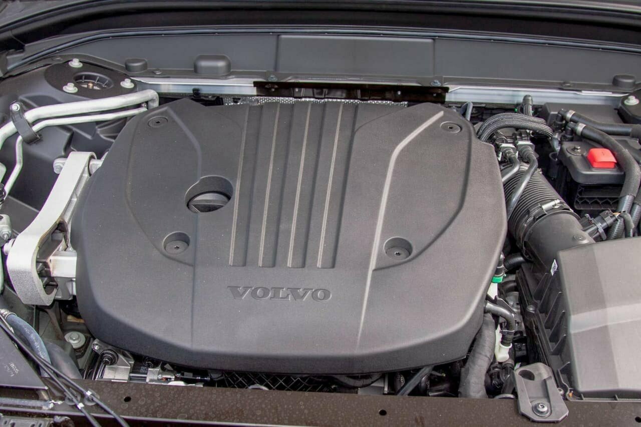 2021 MY22 Volvo XC60 UZ B5 Inscription SUV Image 11