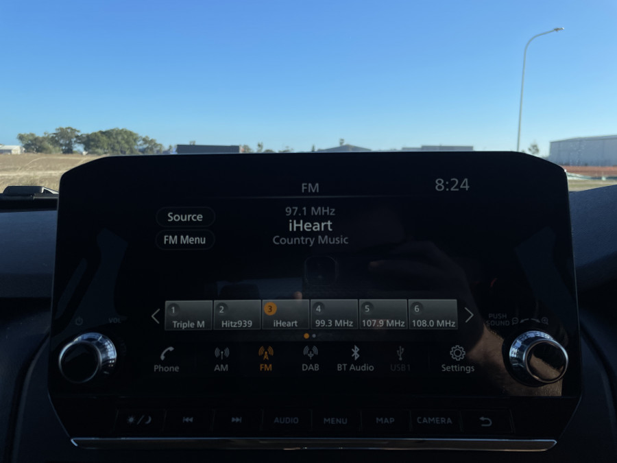 2025 MY26 Nissan Navara D27 ST Ute Image 13