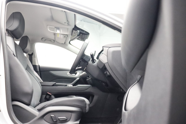 2026 MG MG4 AH4E Essence 64 Hatch Image 16