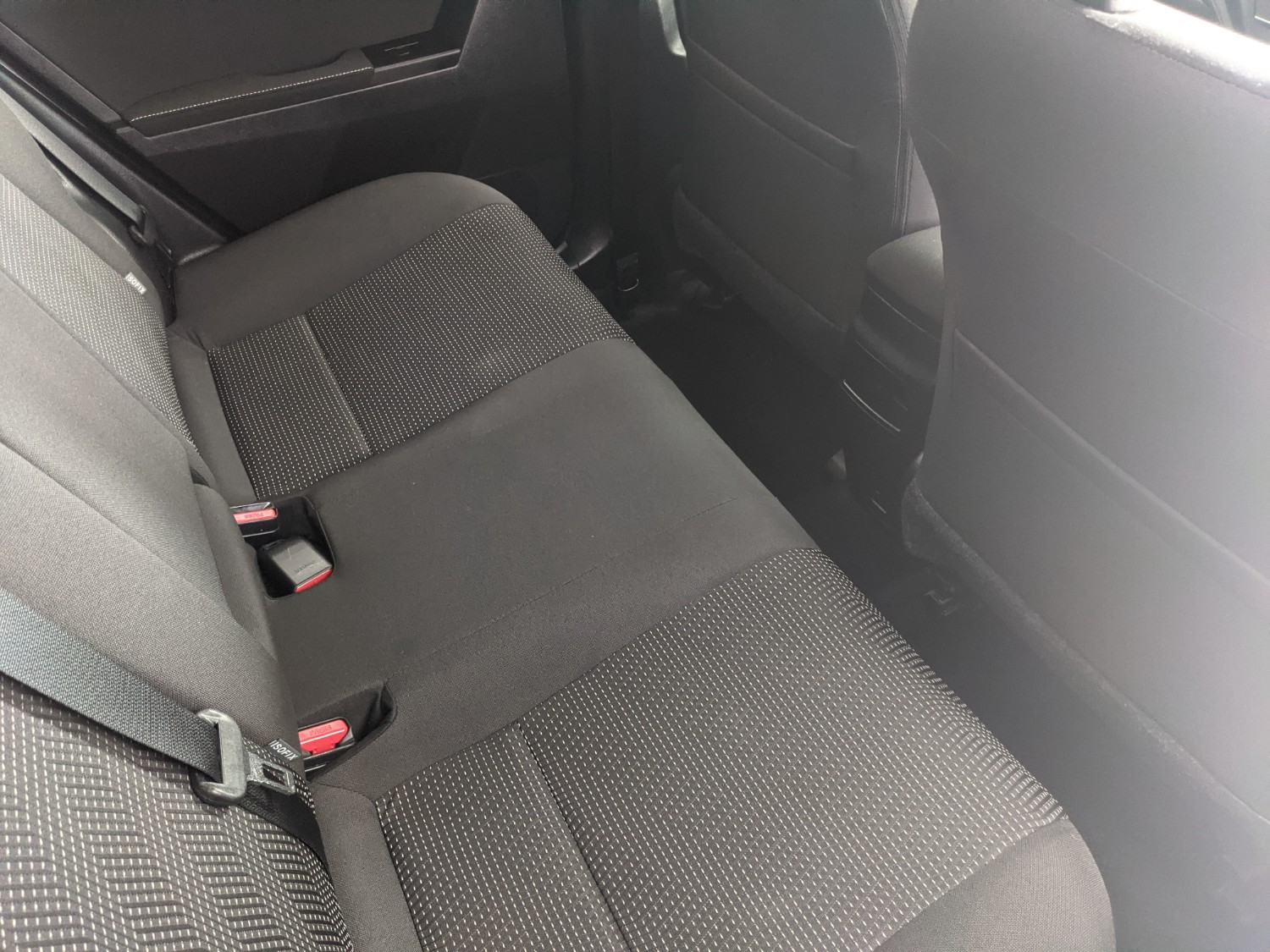 2017 Toyota Corolla ZWE186R HYBRID Hatchback Image 14