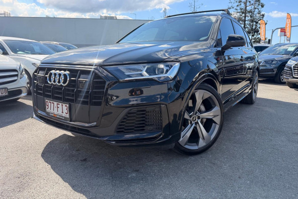2022 Audi Q7 4M 55 TFSI S line SUV Image 2