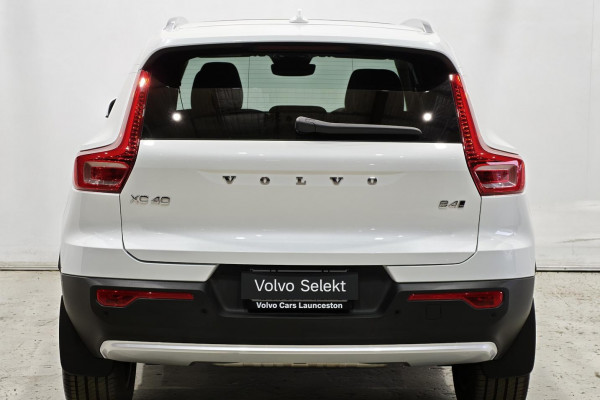 2025 MY26 Volvo XC40 XZ Ultra B4 Bright SUV Image 6