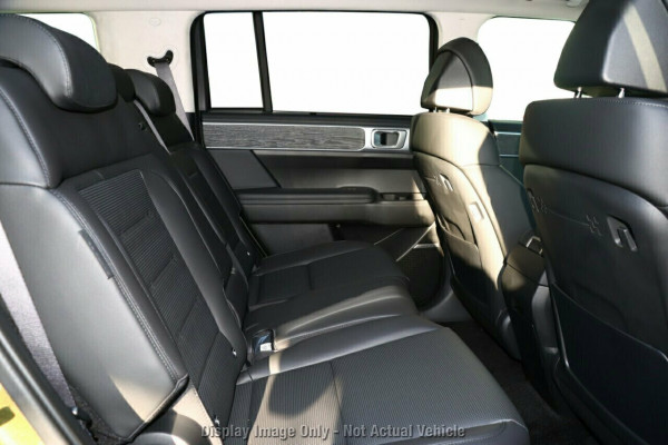 2024 MY25 Hyundai Santa Fe MX5.V1 Hybrid Elite SUV Image 5