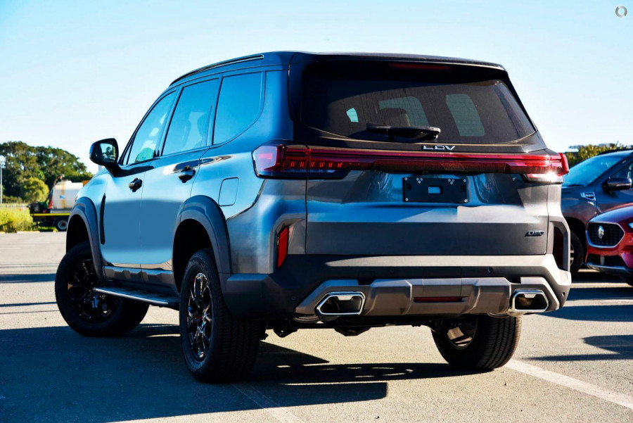 2026 MY25 LDV D90 SV9A Executive SUV Image 5