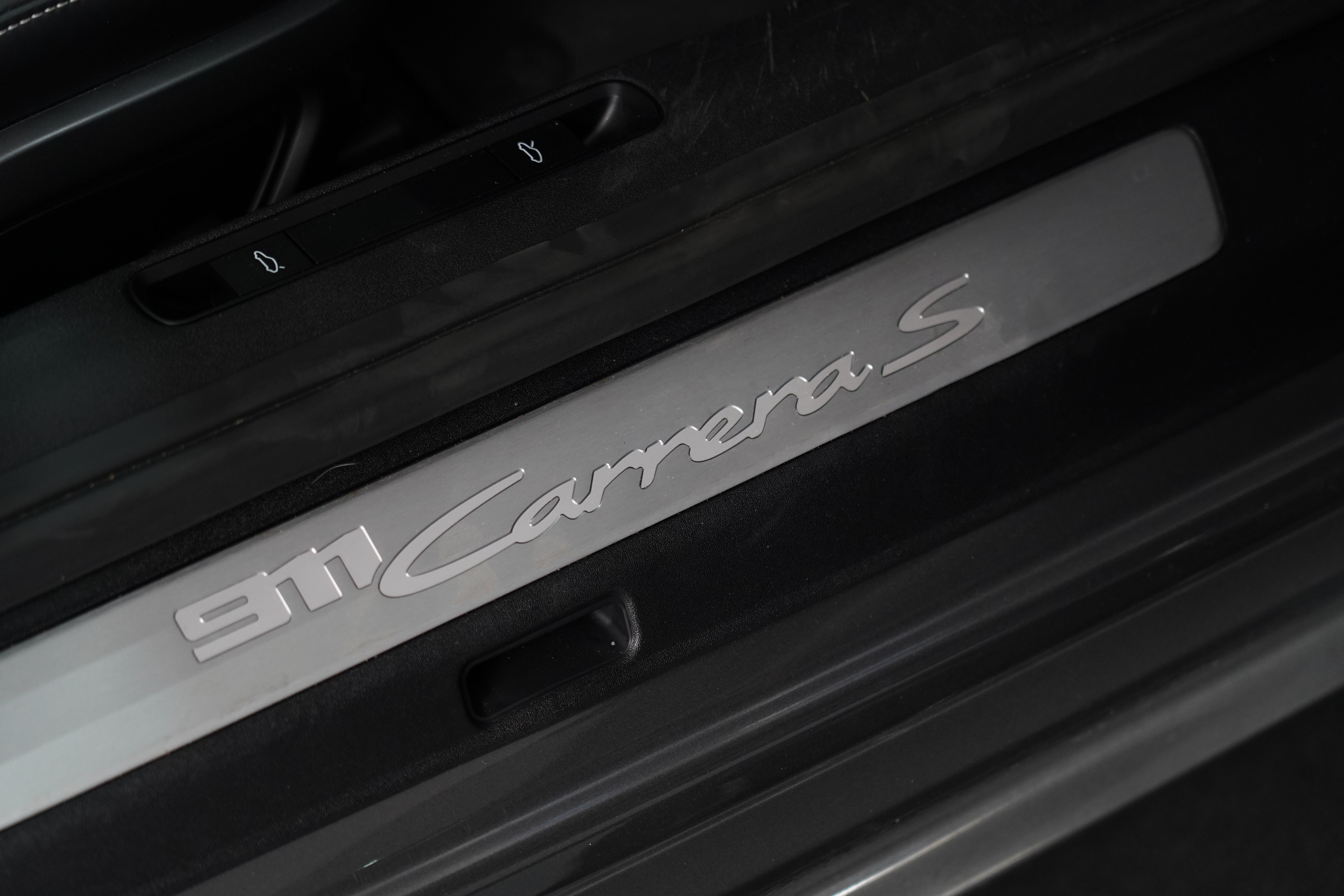 2020 Porsche 911 Carrera S Coupe Image 38