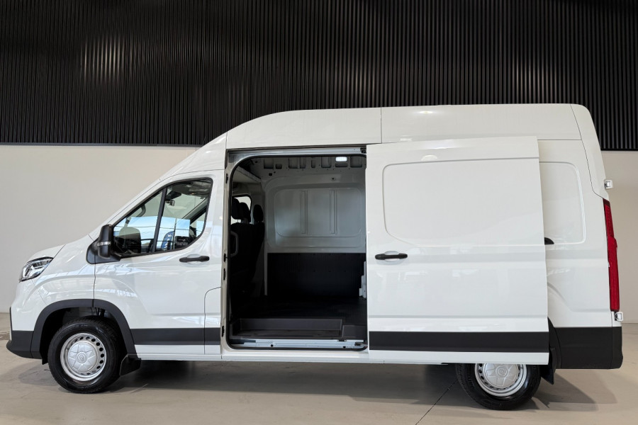 2024 LDV Deliver 9 MY24  Van Image 11