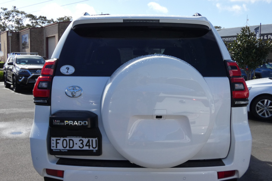 2023 Toyota LandCruiser Prado GDJ150R GXL SUV Image 7