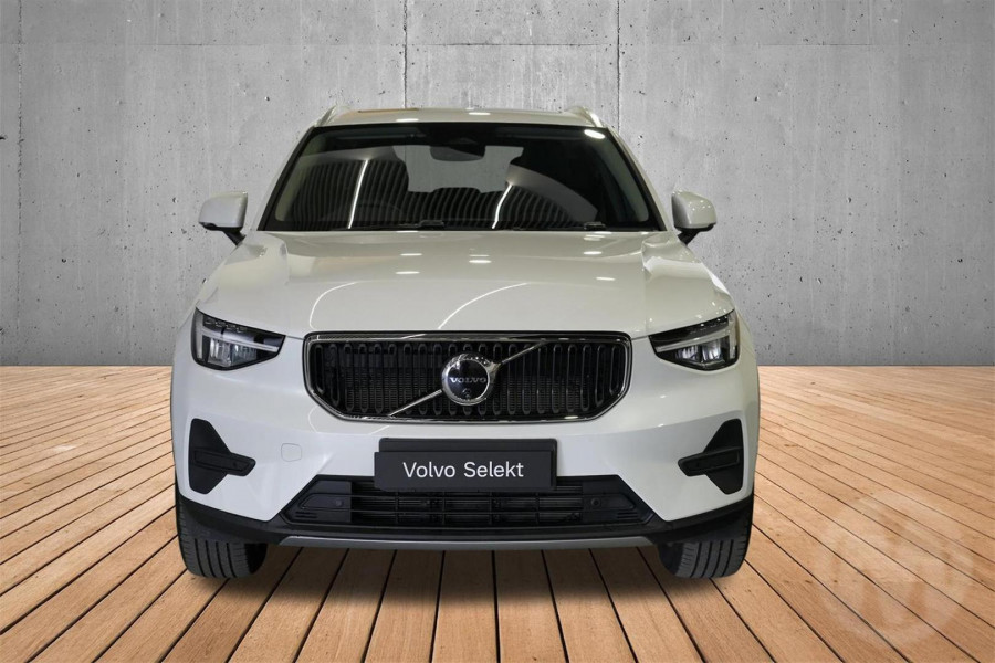 2025 MY26 Volvo XC40 XZ Plus B4 SUV Image 3