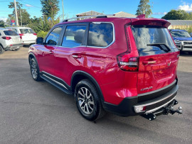 2023 Mahindra Scorpio  Z8 SUV image 6