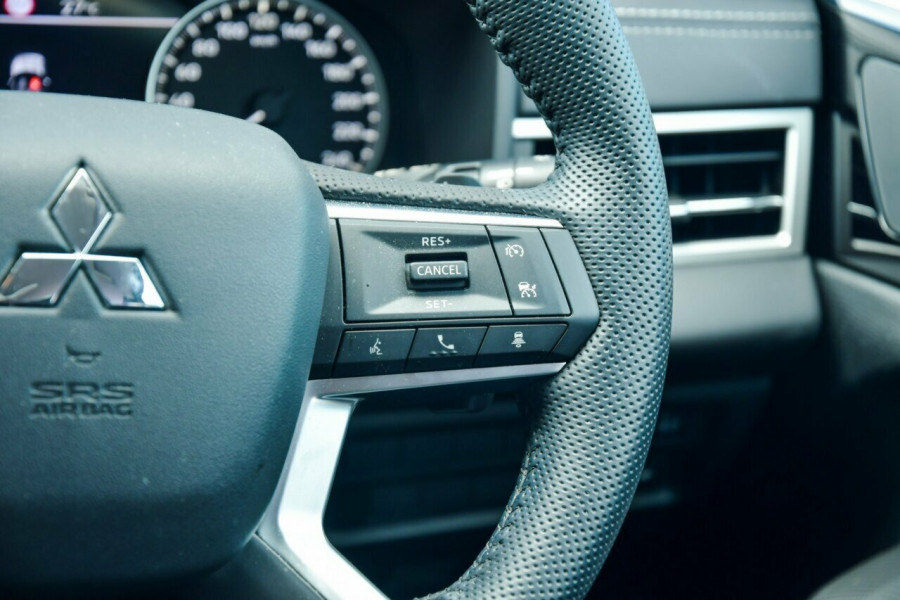 2023 MY24 Mitsubishi Outlander ZM LS SUV Image 12