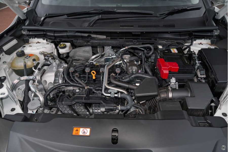 2024 Mitsubishi Outlander ZM LS SUV Image 11