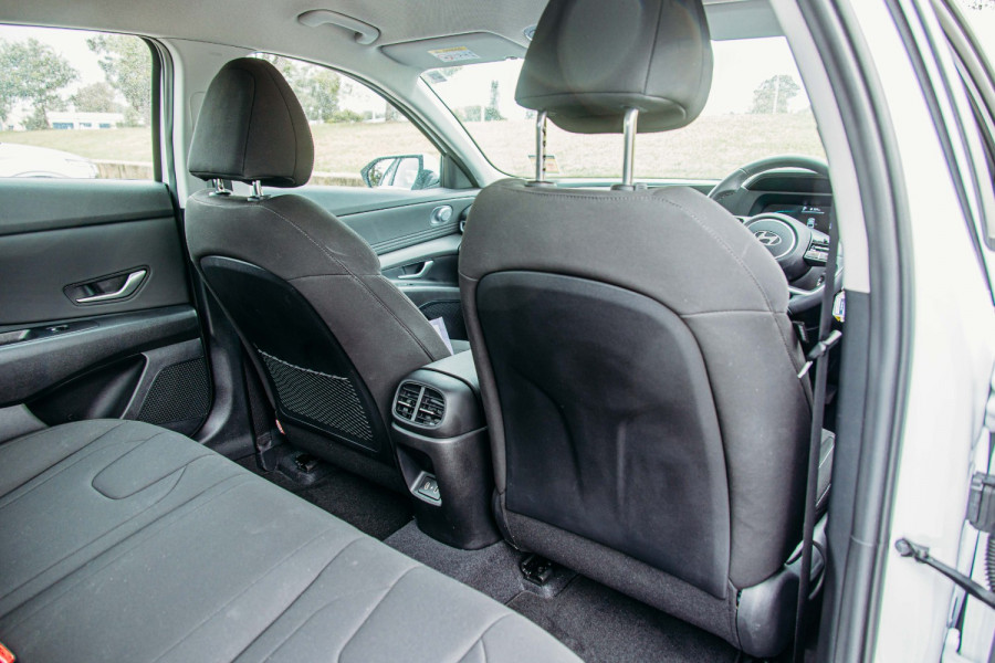 2023 MY24 Hyundai i30 CN7.V2 Hybrid Sedan Image 12