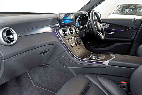 2022 Mercedes-Benz GLC-Class X253 GLC200 SUV image 8