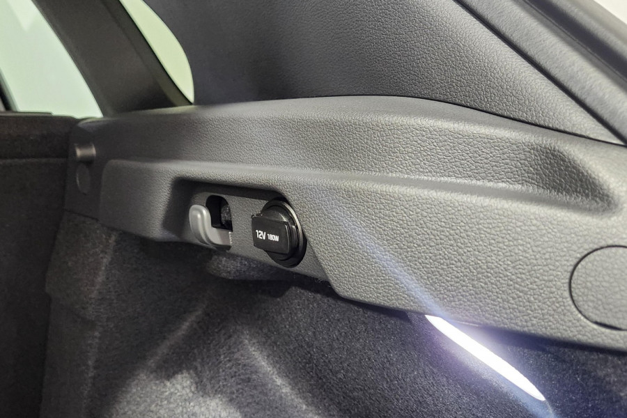 2024 Hyundai I30 PDE.V6 Hatch Image 24