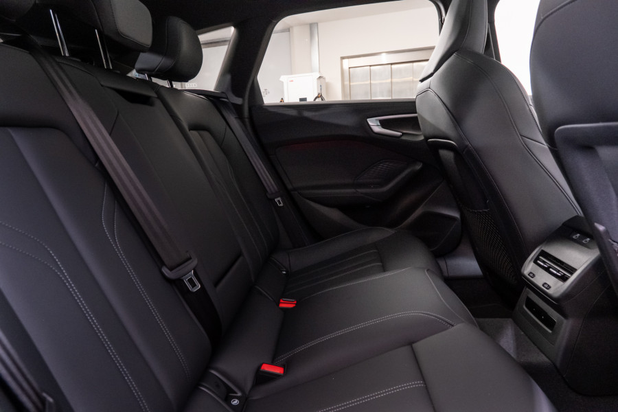 2025 Audi A5 B10 e-hybrid S-Line Wagon
