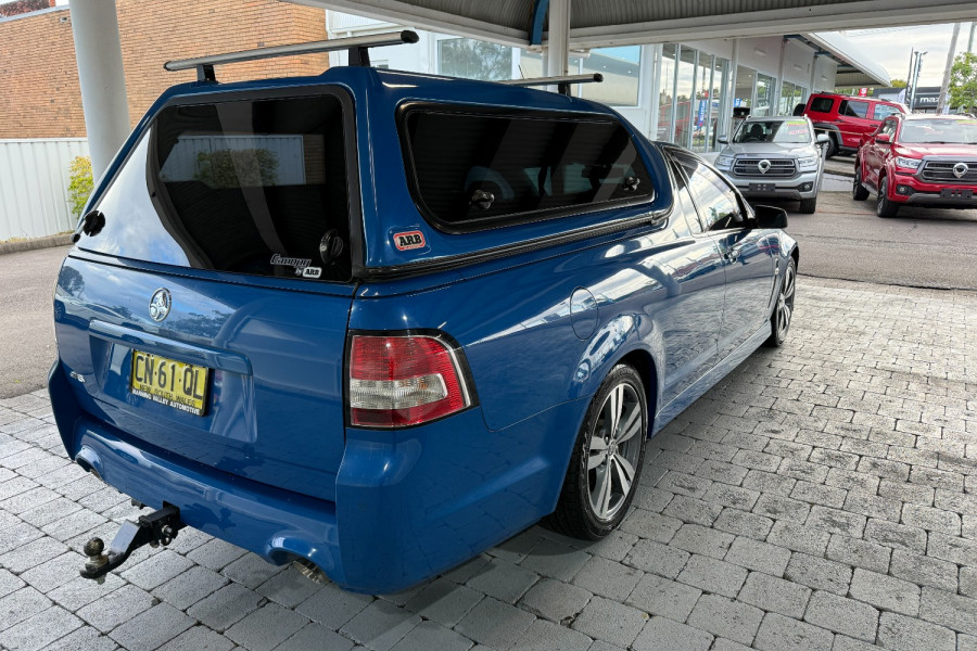 2015 Holden Ute VF SV6 Cab Chassis Image 7