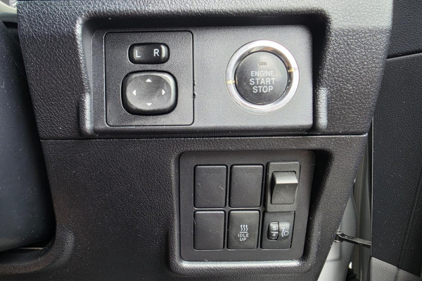 2013 Toyota LandCruiser Prado GDJ150R GX SUV Image 20