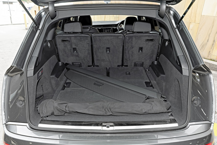 2026 MY25 Audi Q7 4M TFSI 250kW S line SUV