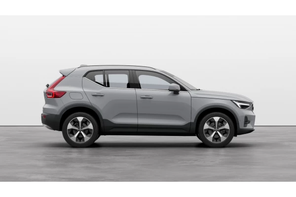 2026 MY25 Volvo XC40 XZ Ultra B4 Bright SUV Image 5