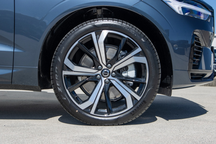 2025 Volvo XC60 UZ Ultra T8 Plug-In Hybrid SUV Image 17