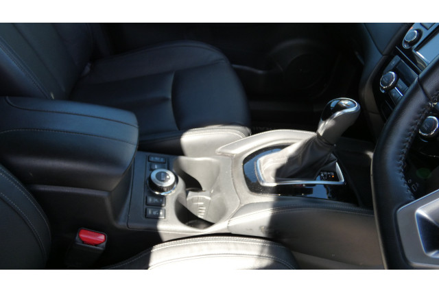 2022 Nissan X-Trail T32 MY22 TI 4WD SUV Image 17