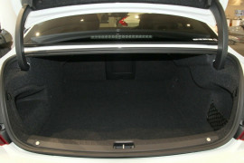 2017 Volvo S90 P Series T5 Momentum Sedan