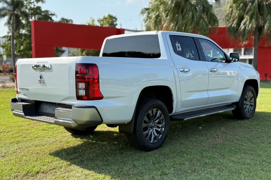 2024 Mitsubishi Triton MV GLS Ute Image 9