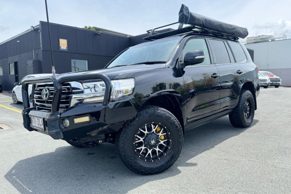 2019 Toyota LandCruiser VDJ200R VX SUV Image 1