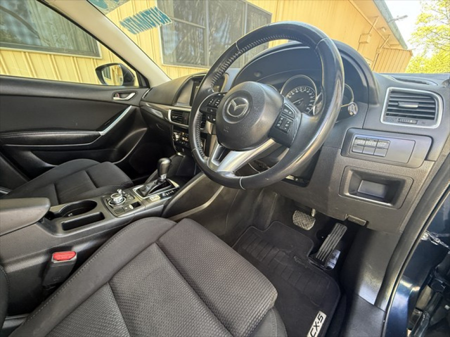 2015 Mazda Default Maxx - Sport SUV Image 10