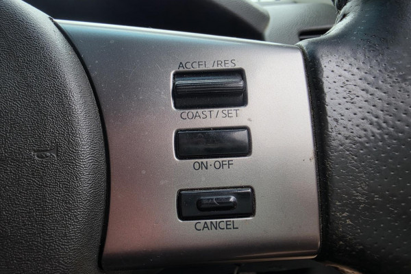 2011 Nissan Navara D40 ST Ute Image 25